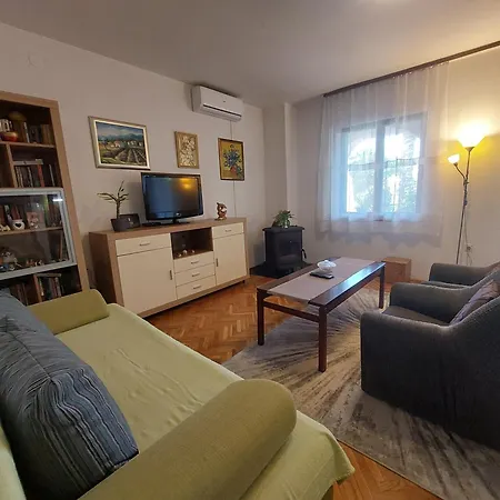 Stella * مالينسكا