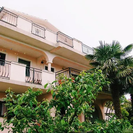 Stella Apartmán